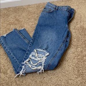 Boyfriend Jeans with Pearl Detailing in the Rips